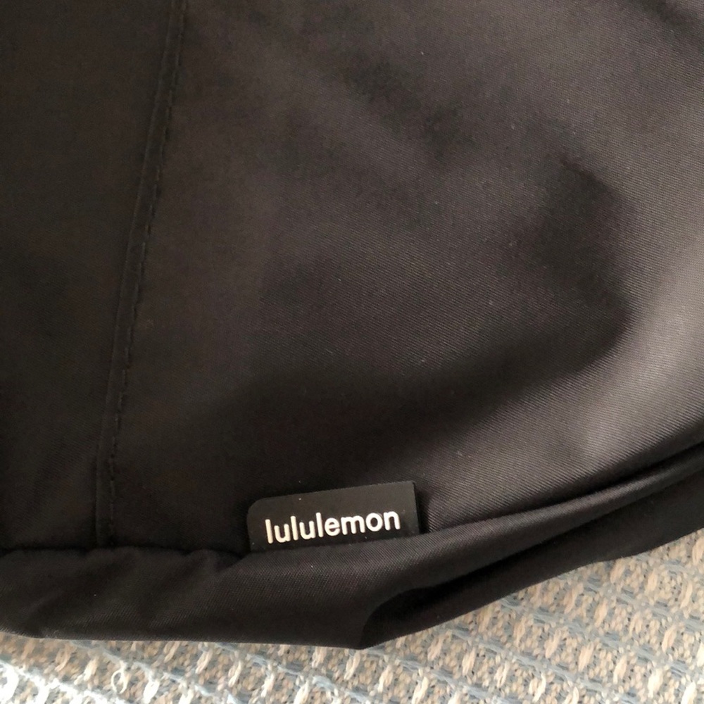 Lululemon Athletica Black Crossbody Bag with Gold Zipper - Picture 6 of 7